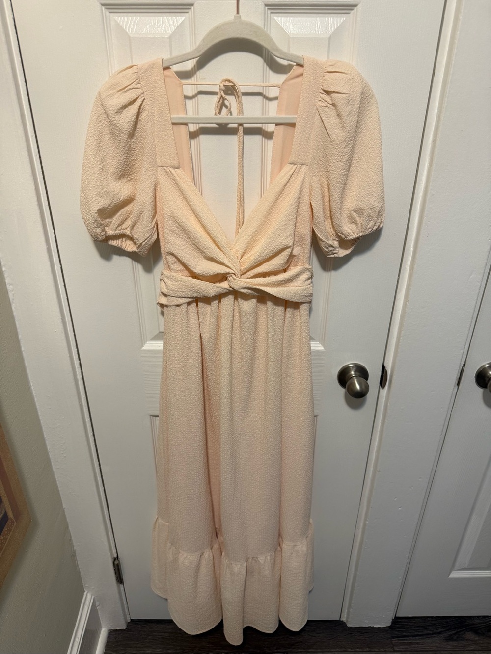 Size S ASTR The Label Blush Puff Sleeve Maxi Dress
